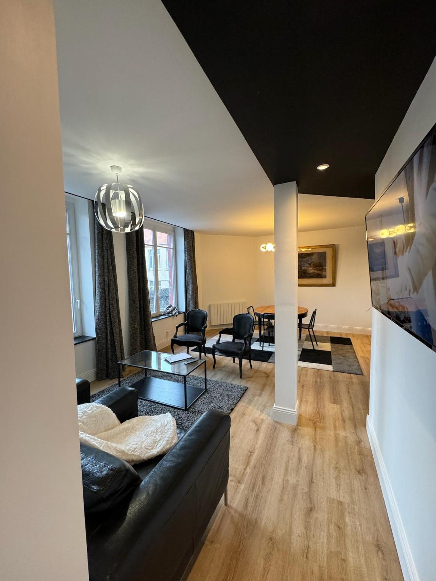 Le 28 - Residence De Standing En Vieille-Ville Avec Parking ブローニュ・シュル・メール エクステリア 写真